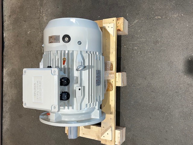 Electric motor M3 160MX-15 kW-2pole-B5