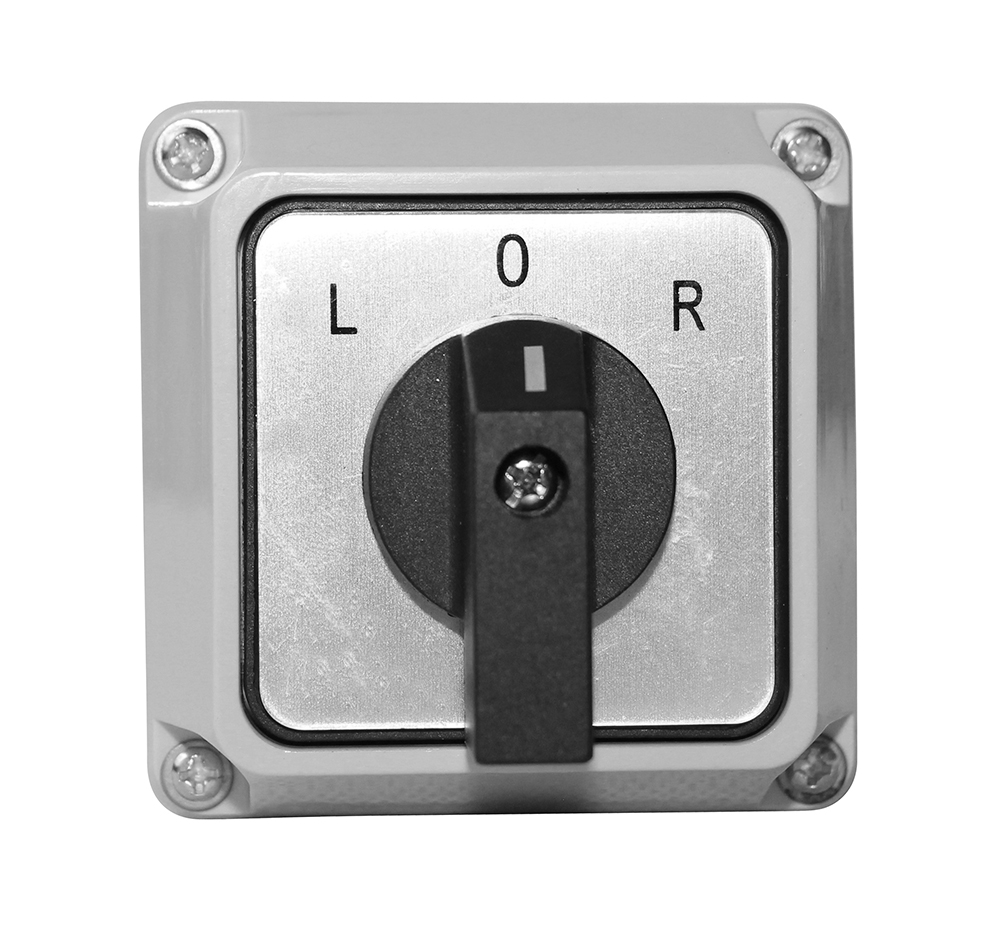 Cam switch left-zero-right